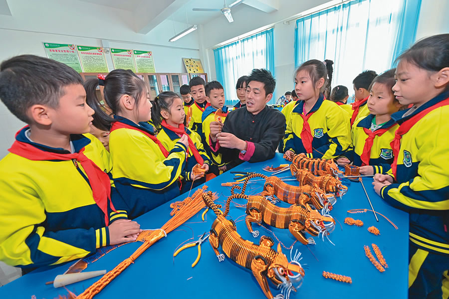 青州市实验小学邀请非遗项目传承人走进学校