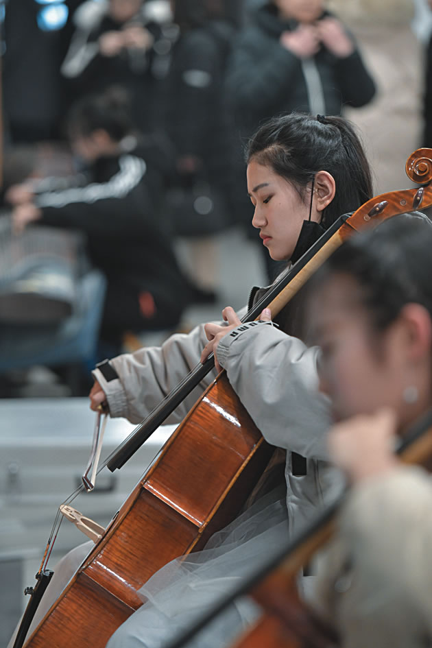 玉林师范学院艺术生图片